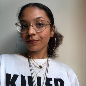 Meet your Posher, Dana